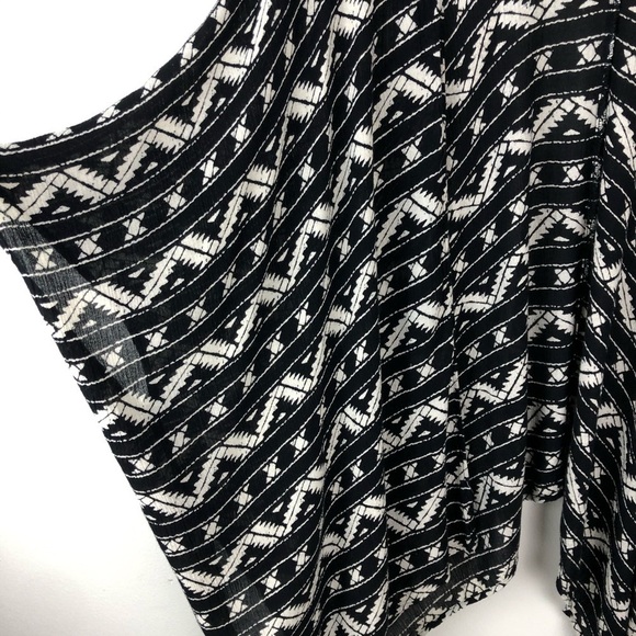 Ecoté- Aztec open front cardigan kimono size: XS - Picture 6 of 10